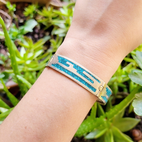 Vintage Alarci Native American Inlaid Turquoise Bracelet - Picture 9 of 15